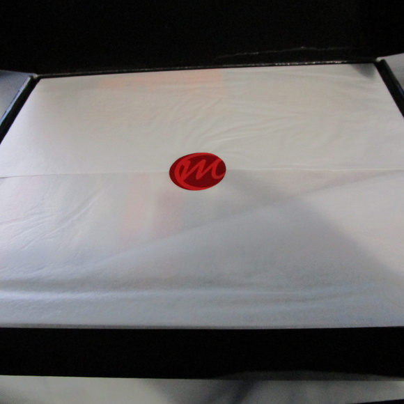 Emilie M. Sahara Breeze Essentials Gift Box - Picture 7 of 7